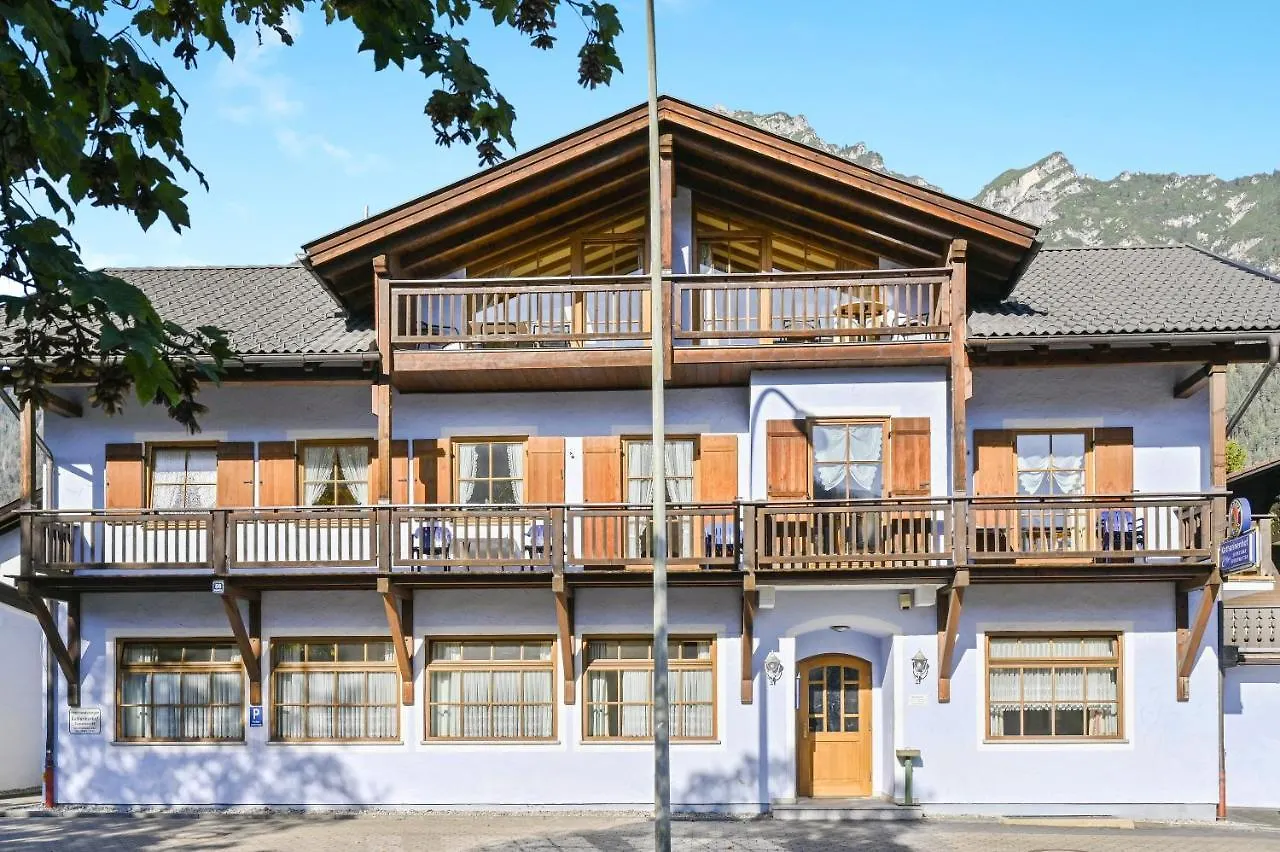 Apartment Katharinenhof Ferienwohnung Alpspitz Garmisch-Partenkirchen Germany
